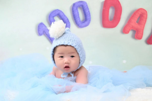 景德镇宝宝不哭不闹正常吗